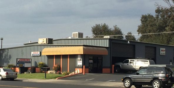 Small Service Commercial Bay: 2028 E Main St, Visalia, CA 93292